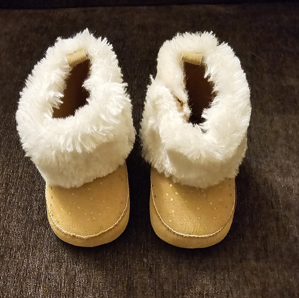 Rising Star Furry Baby Boots - 3 to 6 Mos.